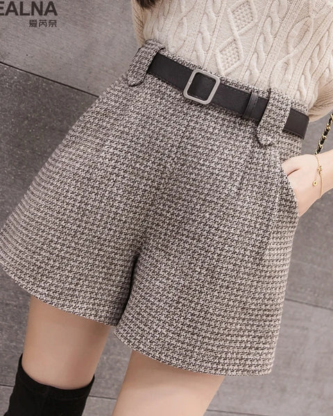 Fashion tweed woolen shorts women 2020 autumn winter high waist belted elegant shorts all-match ladies slim plaid short feminino